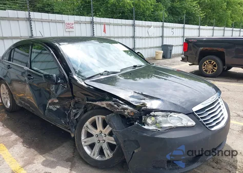 2013 Chrysler 200 Touring from USA, damaged, VIN 1C3CCBBBXDN579445